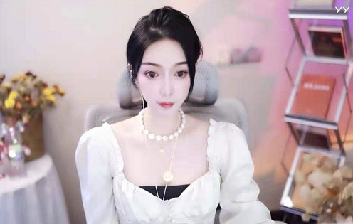 速看!东方宝宝最新美照气质大赞!