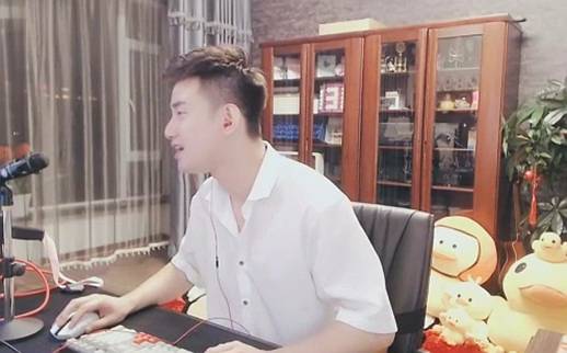 蓝可喜获与张韶涵同台演唱!