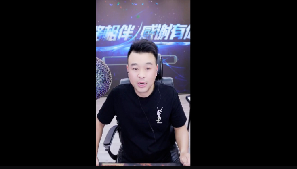 年度结束!大衣哥朋友圈鞠躬感谢大赏