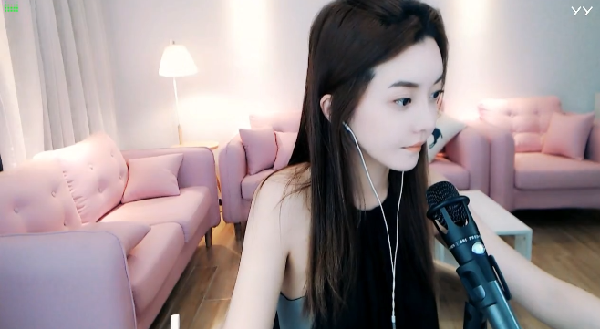 com/hxm1248yy直播官方微博:https://weibo.com/duowansjyy