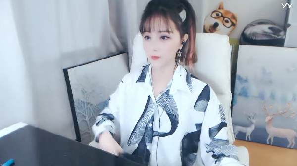 又美又惊艳!女神苏子高清美照