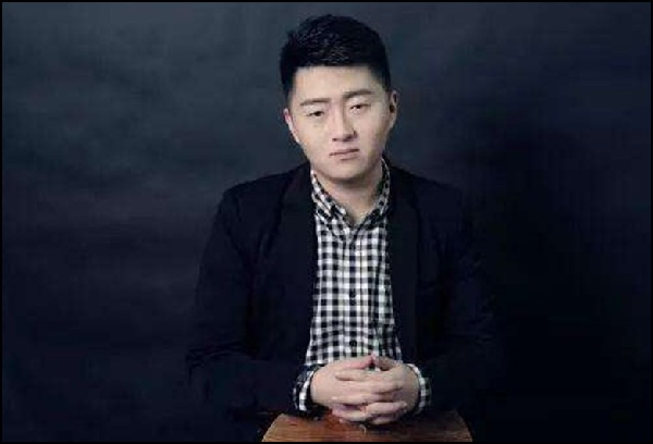 小洲:我也是YY一代战神!
