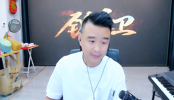 谁扛588大旗?大衣哥回应