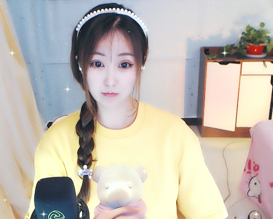 伶牙俐齿!推荐一位脱口秀小美女