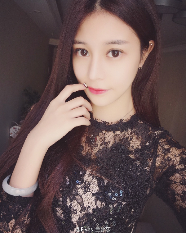 黑色蕾丝兰梦莎女神气质突变