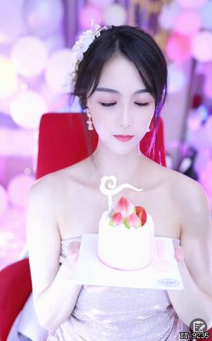 小珊瑚生日庆典！大咖聚，豪礼送