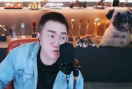 毕加索:龙小手或将签卓越!