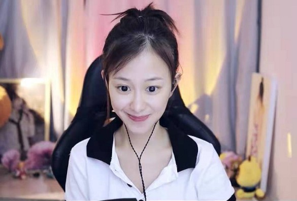 美得清新脱俗!小阿七高清美照!