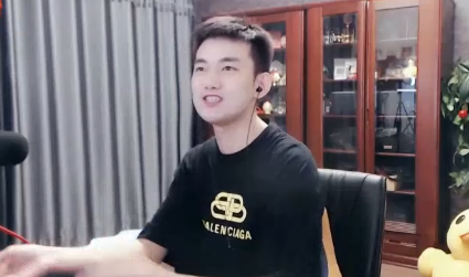 七夜哥为阿哲开通首个守护!
