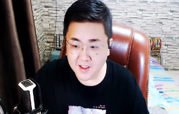 恭喜!左耳官宣即将步入婚姻殿堂